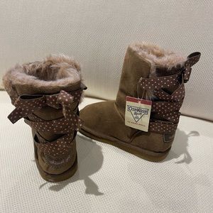 OshKosh B’gosh boots
